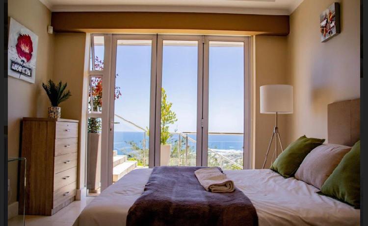 House Havana 6 Bedroom Villa, Camps Bay