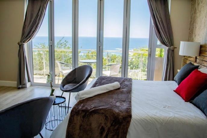 House Havana 6 Bedroom Villa, Camps Bay *