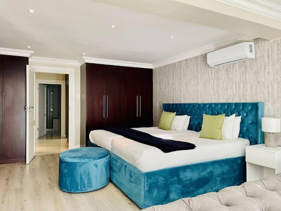 Holiday home House Havana 6 Bedroom Villa, Camps Bay *